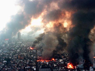 災害記事に写真を掲載する意義と具体的な方法